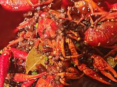 -肥肥虾庄·金牌油焖大虾(杨园滨江时代walk店)