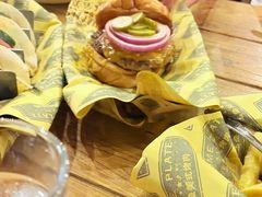 -本垒美式烤肉(三里屯店)