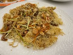 -粤盛海鲜平价店(洛溪食街店)