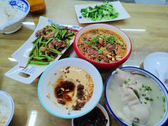 -丁太婆老妈蹄花(人民公园非遗总店)