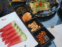 -何师烧烤·香辣蟹·川菜·30年老品牌(太古里旗舰店)