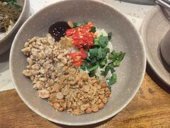 -肖肖酸萝卜鱼火锅(总店)