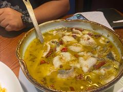 老坛酸菜鱼黑鱼-映水芙蓉(上海万象城店)