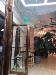 -BULB STUDIO 巴柏明星发型工作室