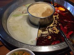 -巴邑火锅(江北万达店)