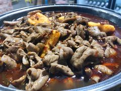 牛肚肥肠拼锅-老红桥炸灌肠牛肚锅烧烤(定福庄店)