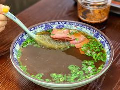 -老新隆牛肉锅贴(新街口店)