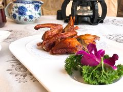 秘制红烧乳鸽-香云轩·顺德菜(香云纱园林酒店店)