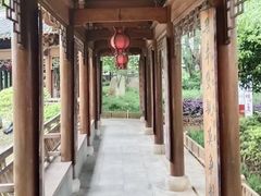 -绳金塔