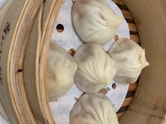 蟹粉鲜肉小笼-南小馆(迪士尼小镇店)
