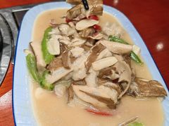-菌之家·专业纯野生菌火锅·特色炒菌