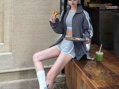 -枫叶小镇奥特莱斯