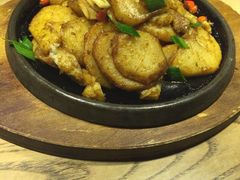 青年餐厅(华润五彩城店)-青年公社烤鸭(蜀山万象汇店)