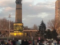 -人民防洪胜利纪念塔