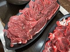 -闽粤一牛潮汕牛肉火锅