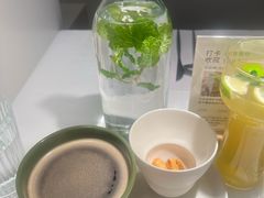 美式咖啡-春树下·树屋花房西餐厅(罍街AS1980店)