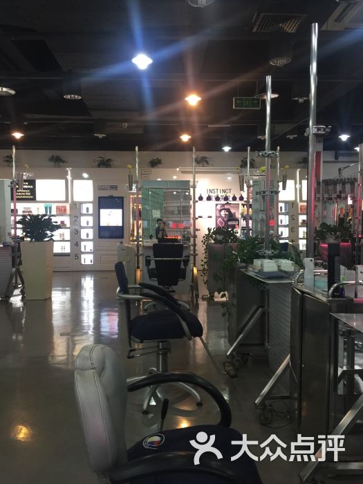 直觉美发(原托尼盖沙坪坝店)图片 第1张