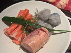 午餐肉虾滑丸蟹柳拼盘-三出山火锅(南京万象天地店)
