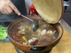 -威邵鸡煲(西华路总店)