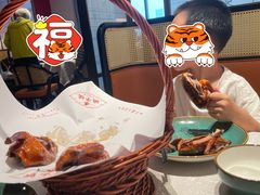 -鸽子侯·家宴·平价海鲜(绿地店)