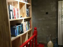 -HIGH FIVE哈福手工汉堡(桂林路店)