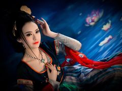 -九月鹰飞汉服摄影工作室