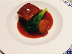 鲍鱼烧南乳黑豚肉-Yan Ting 宴庭中餐厅(上海静安瑞吉酒店)
