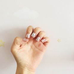 -萌星星美甲美睫