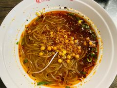 招牌酸辣粉-钟方模白家肥肠粉(春熙店)