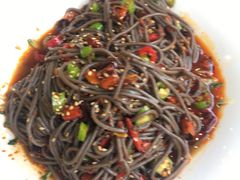 酸辣蕨根粉-大眼一品斋(跃进路店)