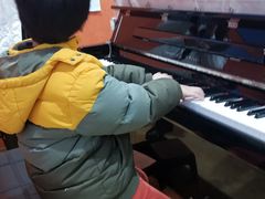 -七弦之上钢琴培训学校