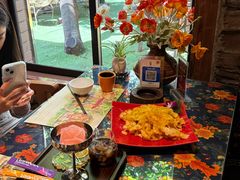 -月亮眼花园餐厅书吧酒吧