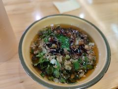 -拈签一笑黄牛肉辣卤串串