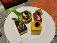 -松咖啡自助餐厅·松北香格里拉