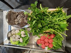 -牛一煲美食(江高店)