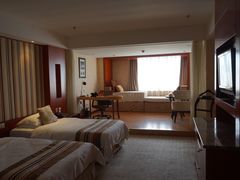 -爱时特套房酒店(会展中心远洋城店)