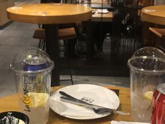 -乐凯撒披萨(东方新世界店)