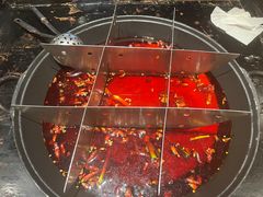 -周小明火锅(黑金冠社区店)