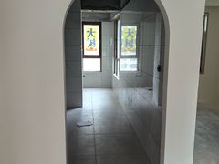 -大树装饰·十年本土家装