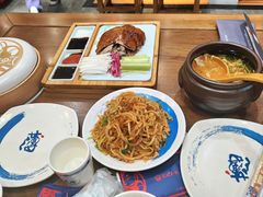 -满园烤鸭·春饼(太原街万达店)
