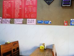 -上海特色小笼店(铁岭路90弄小区店)