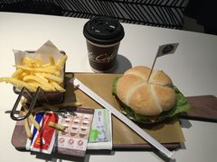 -麦当劳(静安寺店)