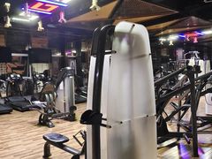 -威蒂斯国际健身游泳会所(东莞庄路店)