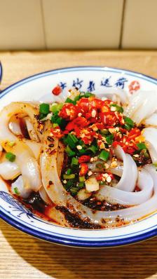 洞子口张老二凉粉(凯德广场店)-"凉粉凉面主要讲究味道可能就是吃味道