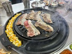 -小团团·路边烤牛肉(南岭壹街店)