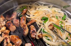 Wagyu Intestine with Perilla