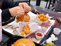 -The Habit Burger Grill 哈比特汉堡(爱琴海店)