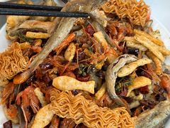 -丹水桥地锅鱼·翘嘴鲌·地方特色全鱼宴(丹江口大坝店)