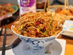 -包整·丝娃娃(一览甲秀楼风景店)