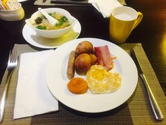 -拾溪餐厅·包厢(杭州千禧度假酒店)
